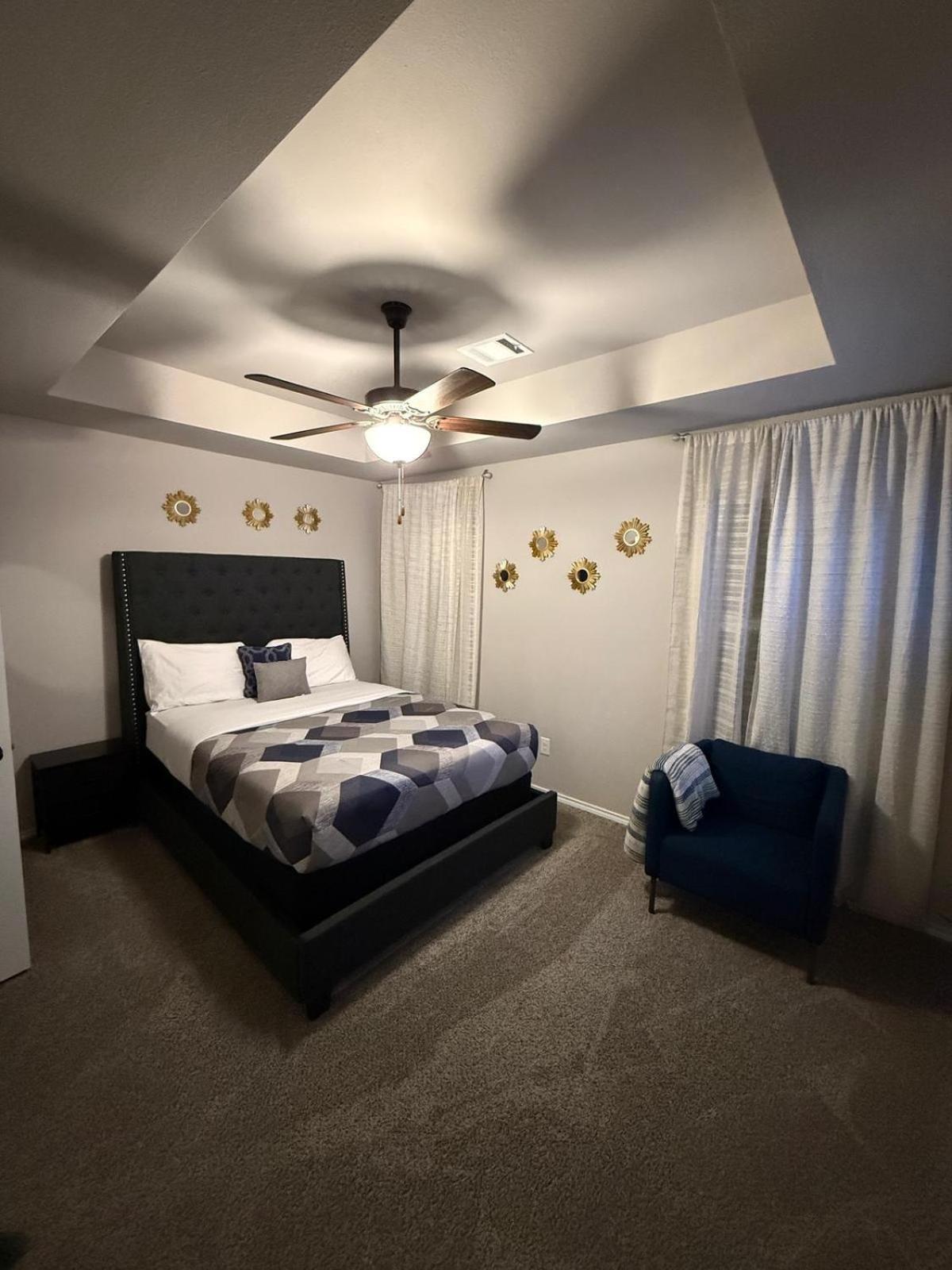 Gorgeous, Brand New 3 Bedrooms Home- Built 2024, Near Seaworld & Lackland Afb سان أنطونيو المظهر الخارجي الصورة